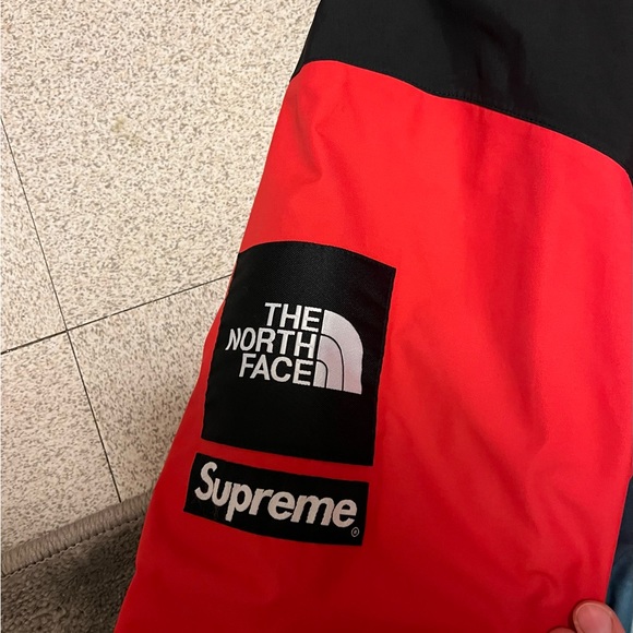 Supreme The North Face Statue of Liberty Jacket - Picture 4 of 7